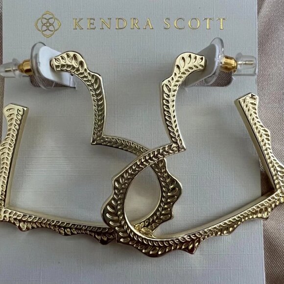 Kendra Scott Stud Earrings - Picture 5 of 6